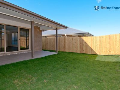 7 Coralina Crescent, Logan Reserve