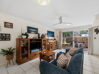 2 / 10 Norman Avenue, Maroochydore