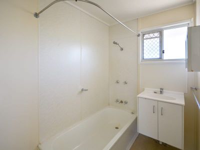 17 Coutts Street, Goodna