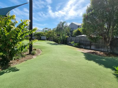 21 / 1 Michel Place, Telina
