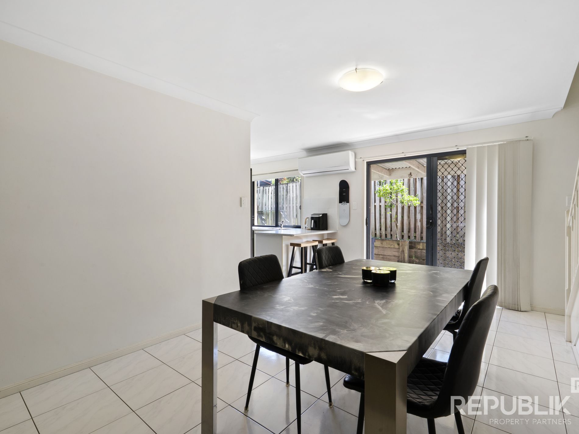 1 / 26 Witheren Circuit, Pacific Pines