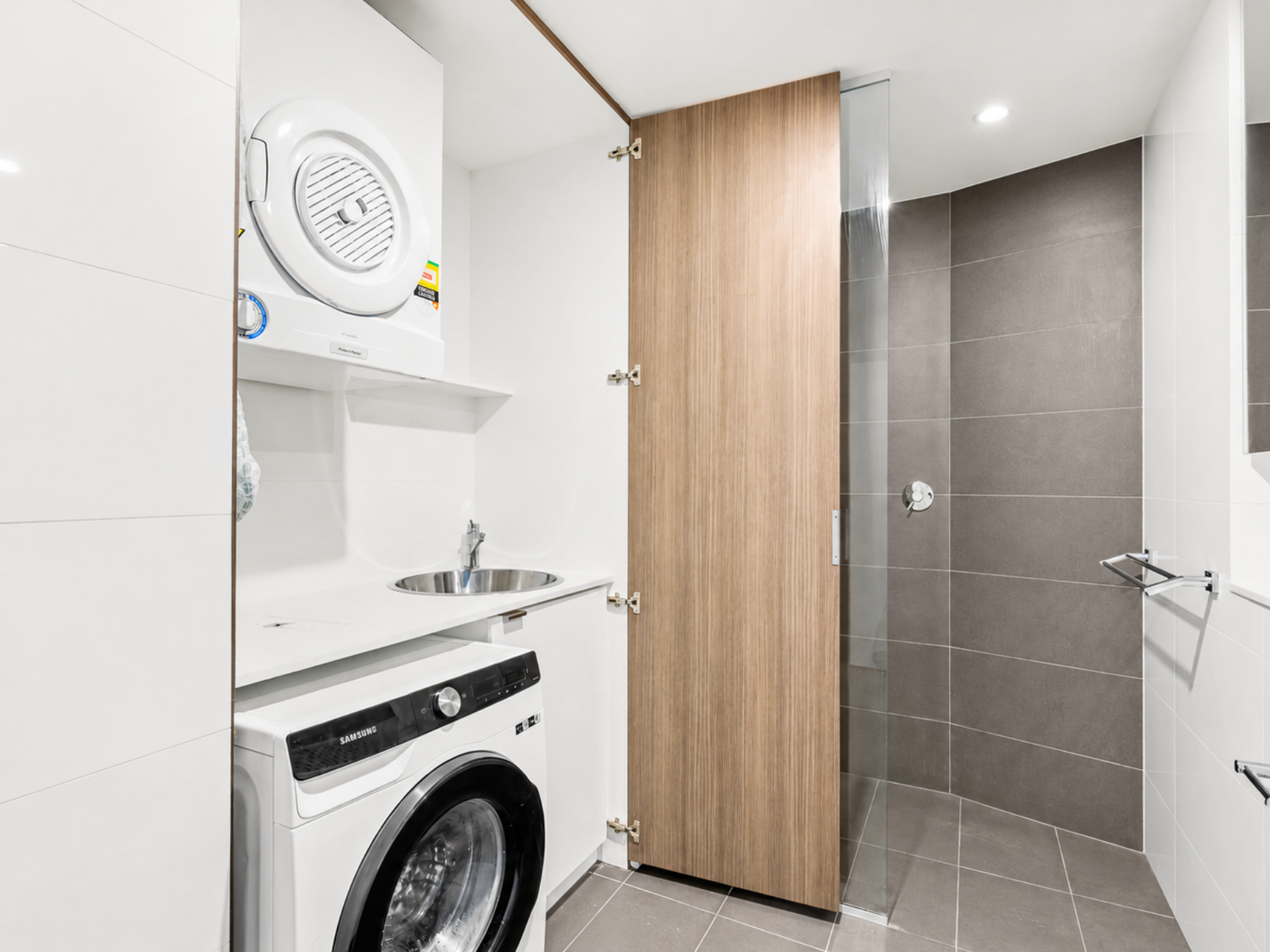 411 / 15 Roydhouse Street, Subiaco