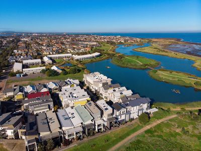 5 Sunset Drive, Williamstown