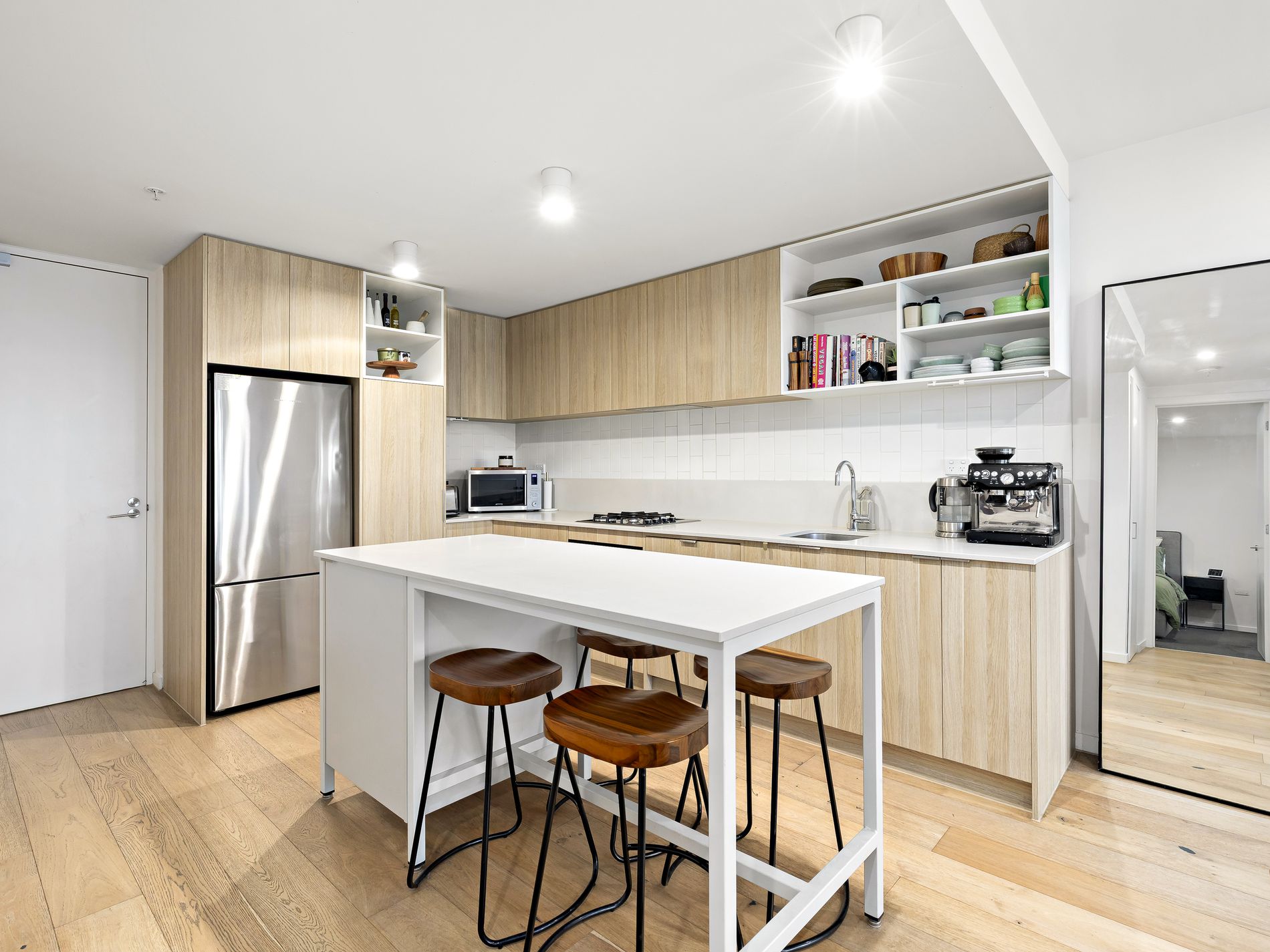 202 / 2B Williamstown Road, Kingsville