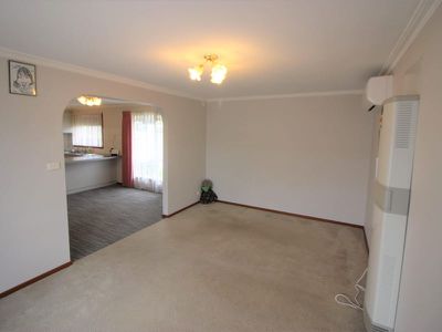 4 / 73 Marshalltown Road, Marshall