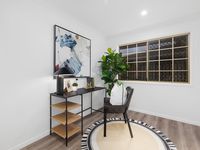 1 Connah Crescent, Carindale