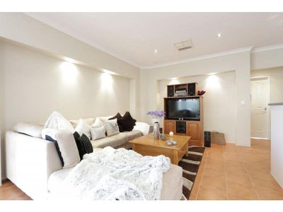 6 Rees Pass, Southern River