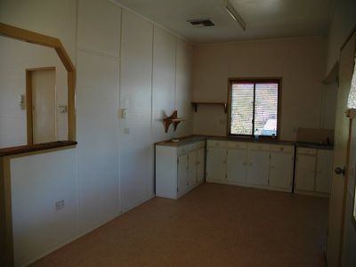 139 Wren street, Longreach