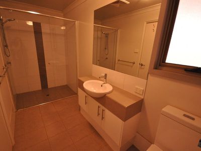 15 Snappygum Street, Newman