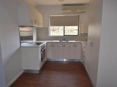 4 / 35 Bishop Street, Dubbo