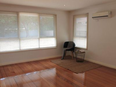 9 Clouston Court, Heathcote