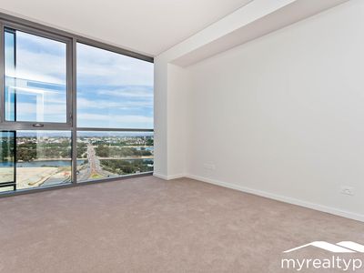 2005 / 8 Adelaide Terrace, East Perth