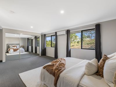 154 Kingfisher Crescent, Palmview