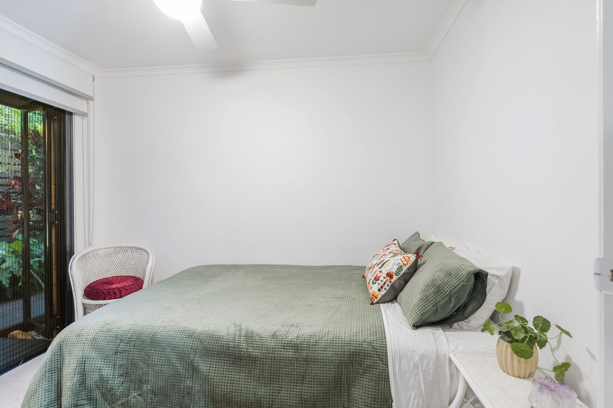 6 Lakeside Way, Lennox Head