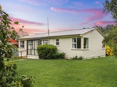 84 Reservoir Road, Sawyers Bay