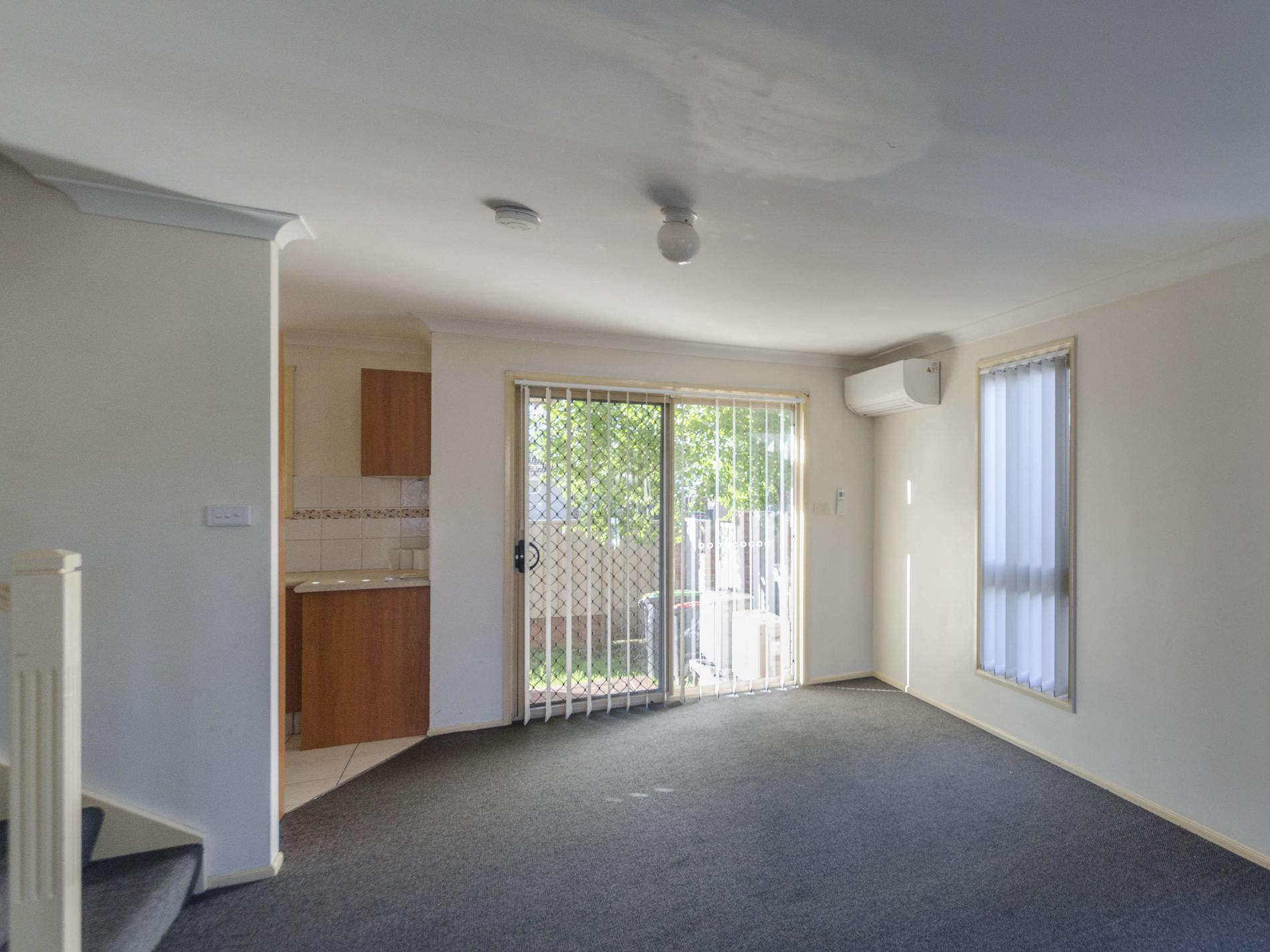 4 / 12 Pine Road, Casula