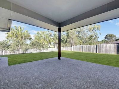 39 LAKESIDE DRIVE, Taroomball