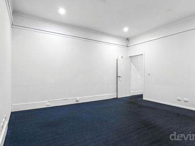 33A Elizabeth, Hobart