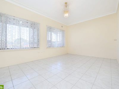 44 Mirrabooka Road, Lake Heights