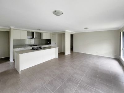 9 Dunnart Street, Aberglasslyn