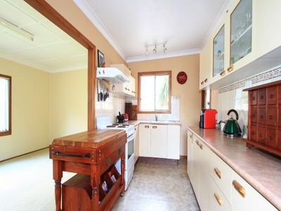 137 Lakeview Parade, Primbee