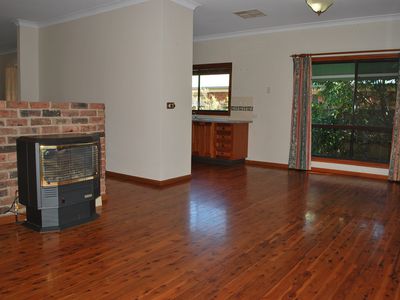75 Murrayfield Drive, Dubbo