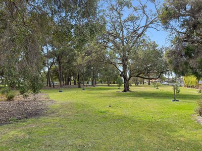 42 Shadwell Way, Morley