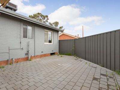 17 Devereux Street, Armadale