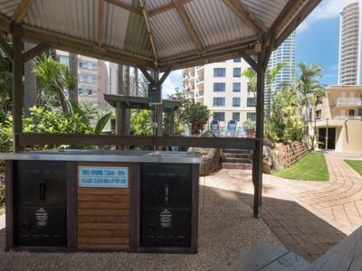1202a / 8 Trickett Street, Surfers Paradise