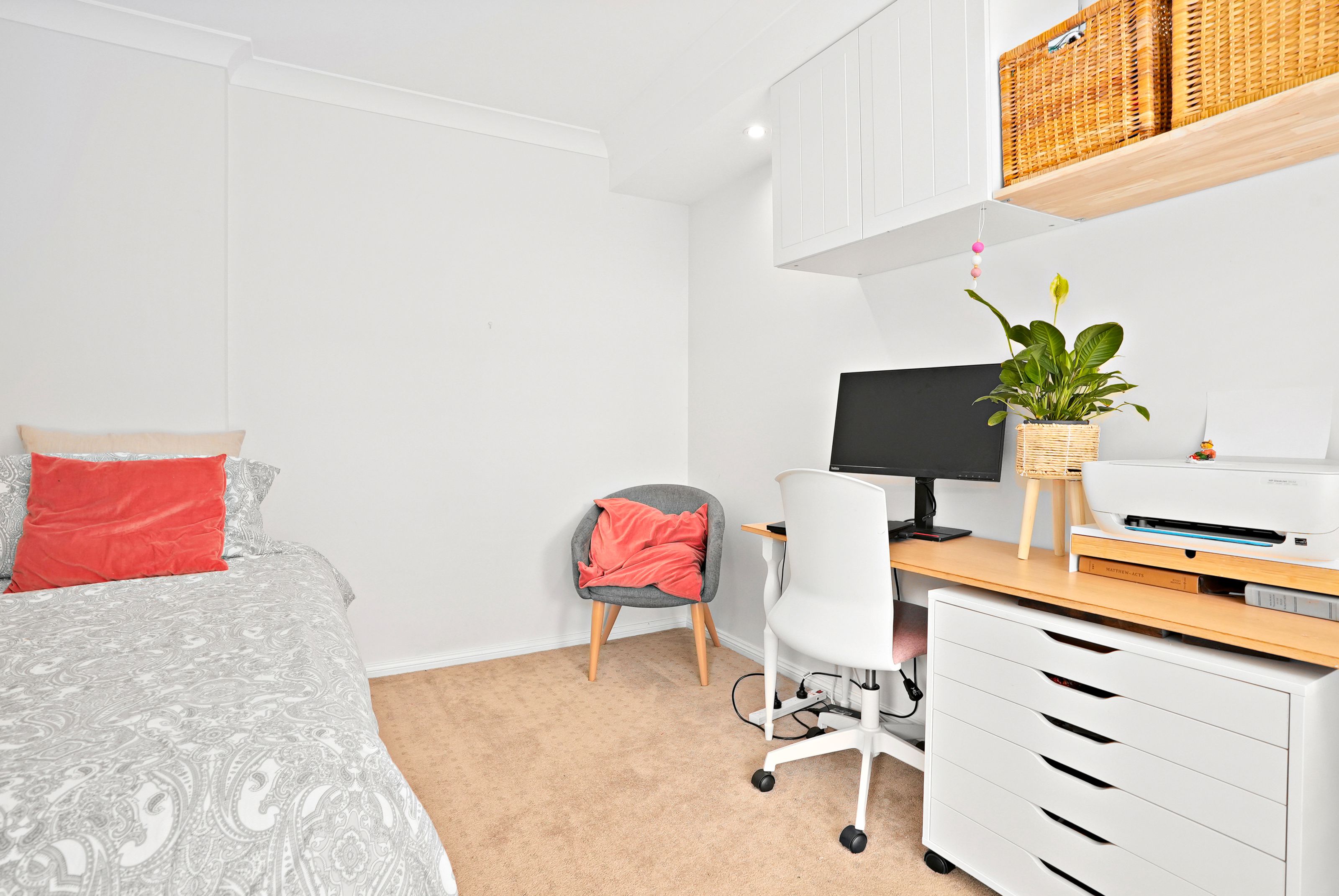 9 Tingha Avenue, SOUTH PENRITH