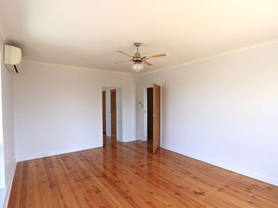 12 Hillcrest Avenue, Mount Gambier