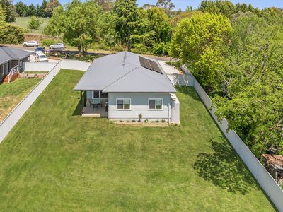 6 Memory Avenue, Crookwell