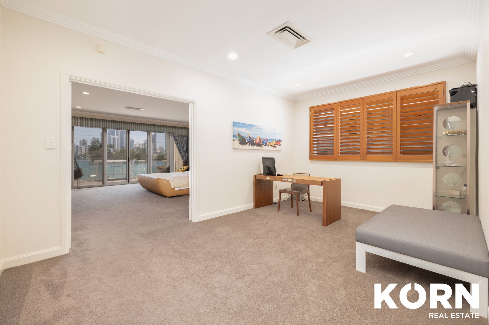 53 The Corso, Surfers Paradise