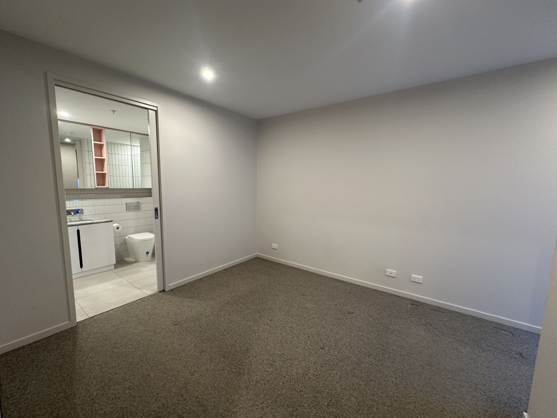 104A / 51 Johnson Street, Reservoir