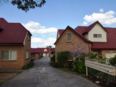 4 / 173-175 Targo Road, Girraween