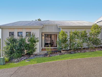 3 / 35 Tullylease Place, Chermside West