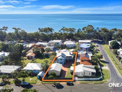 186 Cypress Street, Urangan