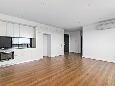701 / 10 clinch avenue, Preston