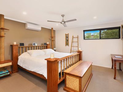 17 Ghost Gum Avenue, Kuluin