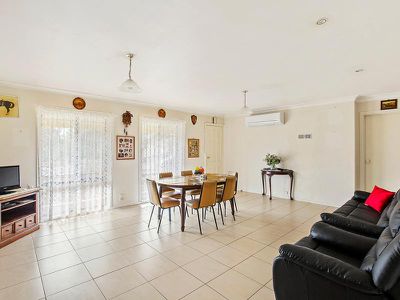 14 HERITAGE DRIVE, Broadford