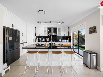 32 Wainewright Avenue, West Hoxton