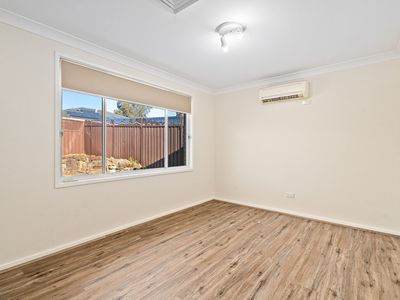 10 Malvern Close, St Johns Park