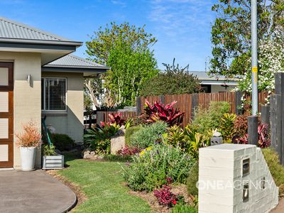 12 Caulfield Parade, Old Erowal Bay