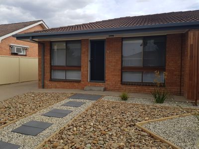 1 / 6 Bowe Street, Shepparton