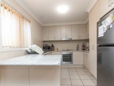 12 / 5 John Brass Place, Dubbo