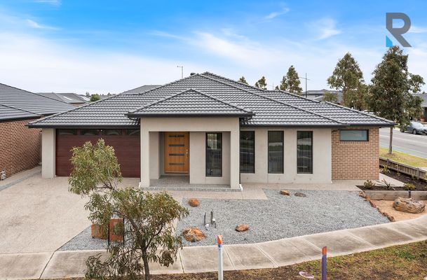2 Realm Vista, Mickleham
