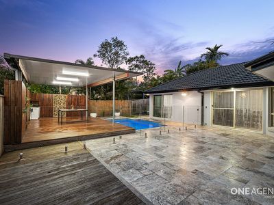 4 Cheltenham Pl, Forest Lake