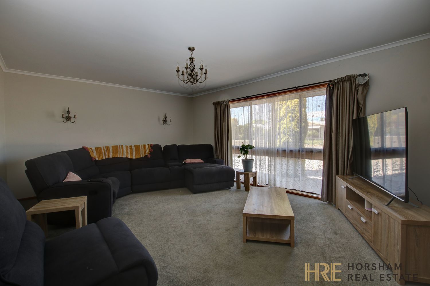 42 Gardenia Street, Horsham