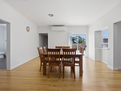 379 Evandale Road, Western Junction