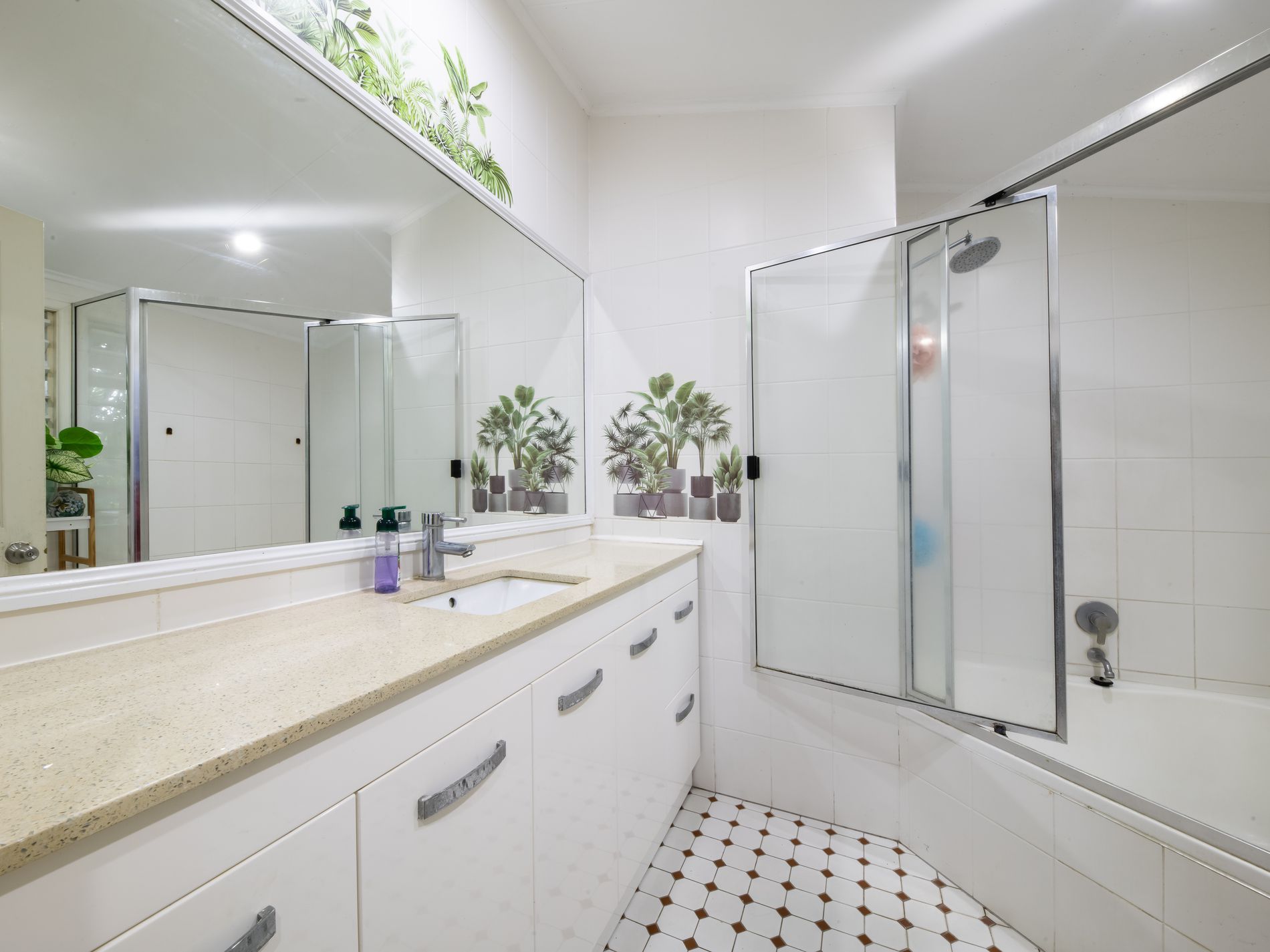 15 Balaka Street, Cannonvale